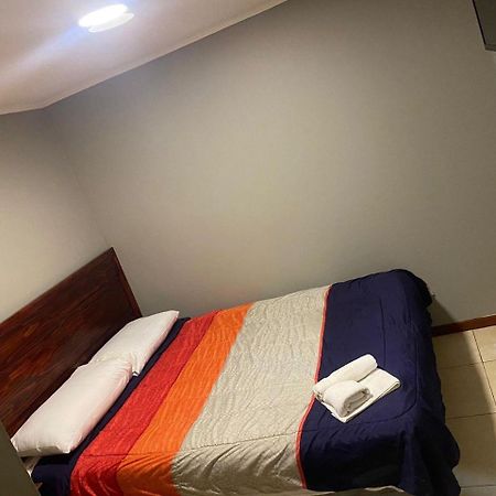 Edificio Catedral Hotel Santiago Buitenkant foto